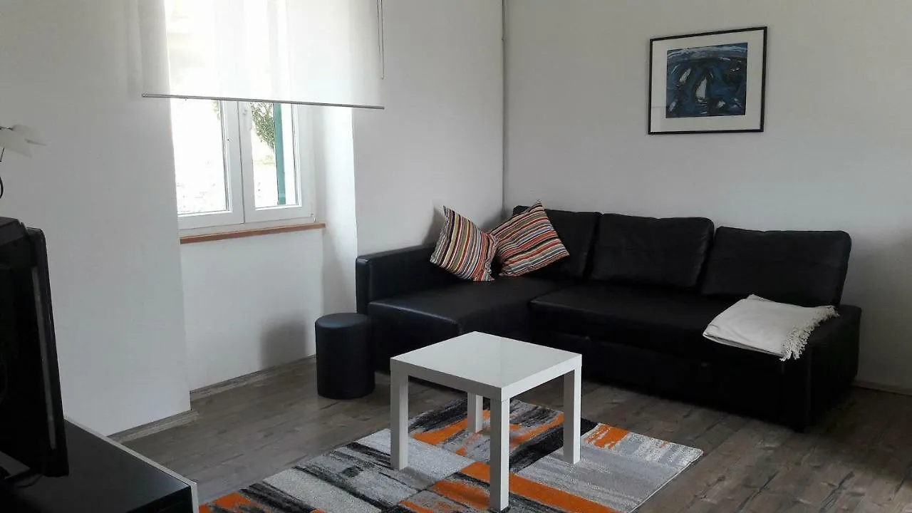 Villa Zwei Zedern Pican 0*,